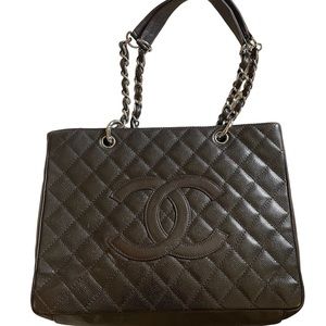 Chanel caviar Quilted grand shopping tote